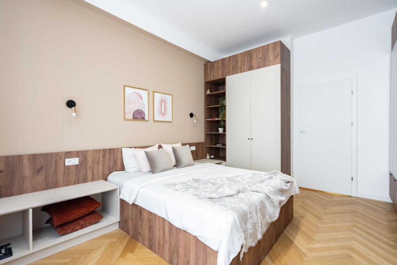 Old Town Bucharest, Luxury 2 Bedrooms Apartment Exterior photo